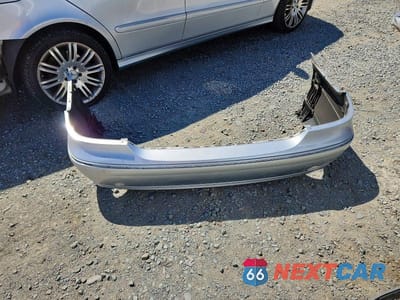 Zdjęcie 12 z 13 samochodu: 2007 MERCEDES-BENZ E 550 VIN:WDBUF72X97B036673 - miniatura
