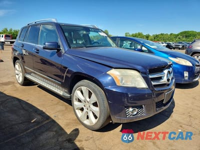 Czwarte zdjęcie samochodu z boku: 2010 MERCEDES-BENZ GLK 350 4MATIC VIN:WDCGG8HB7AF360471 - miniatura