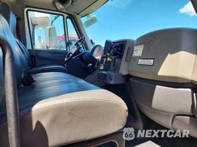 Piąte zdjęcie samochodu w środku: 2016 INTERNATIONAL 4300 BOX TRUCK VIN:1HTMMMMN9GH292703 - miniatura