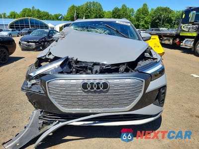 Piąte zdjęcie samochodu w środku: 2022 AUDI Q4 E-TRON PREMIUM VIN:WA1G2BFZ9NP048728 - miniatura