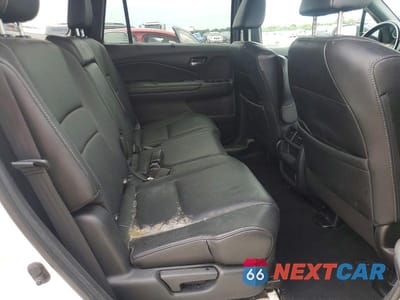Zdjęcie 10 z 12 samochodu: 2021 HONDA PASSPORT EXL VIN:5FNYF8H58MB041340 - miniatura