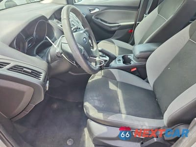 Zdjęcie 7 z 12 samochodu: 2014 FORD FOCUS SE VIN:1FADP3F26EL173346 - miniatura