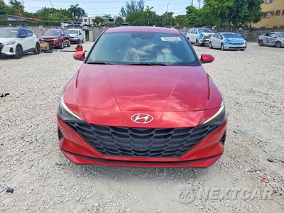 Piąte zdjęcie samochodu w środku: 2021 HYUNDAI ELANTRA SEL VIN:5NPLM4AG9MH045127 - miniatura
