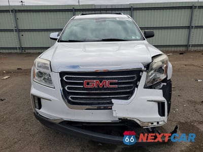 Piąte zdjęcie samochodu w środku: 2016 GMC TERRAIN SLT VIN:2GKFLPE32G6359613 - miniatura