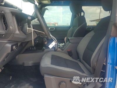 Zdjęcie 7 z 13 samochodu: 2025 FORD BRONCO BIG BEND VIN:1FMDE7BH4SLA84402 - miniatura