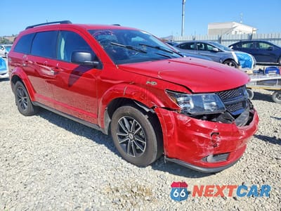 Czwarte zdjęcie samochodu z boku: 2018 DODGE JOURNEY SE VIN:3C4PDCAB7JT534931 - miniatura