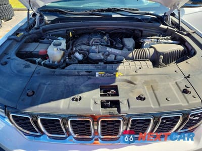 Zdjęcie 12 z 13 samochodu: 2023 JEEP GRAND CHEROKEE LIMITED VIN:1C4RJHBGXPC538534 - miniatura