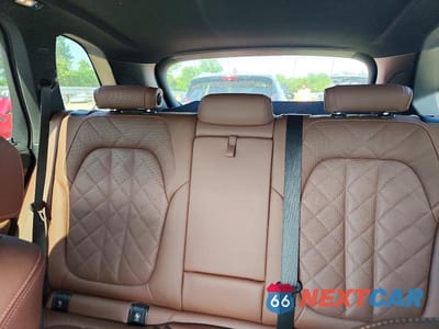 Zdjęcie 10 z 13 samochodu: 2025 BMW X5 XDRIVE45E VIN:5UX23EU09S9Z50751 - miniatura