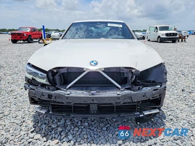 Piąte zdjęcie samochodu w środku: 2021 BMW 330XI VIN:3MW5R7J09M8B73401 - miniatura
