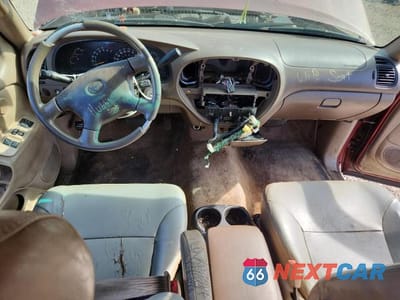 Zdjęcie 8 z 12 samochodu: 2002 TOYOTA TUNDRA ACCESS CAB LIMITED VIN:5TBRT38112S306677 - miniatura