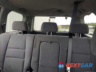 Zdjęcie 10 z 14 samochodu: 2007 HONDA PILOT EX VIN:2HKYF18417H513656 - miniatura