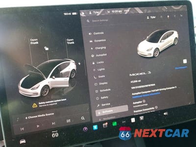 Zdjęcie 9 z 13 samochodu: 2022 TESLA MODEL 3 VIN:5YJ3E1EA7NF167664 - miniatura