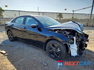 Czwarte zdjęcie samochodu z boku: 2023 HYUNDAI ELANTRA SEL VIN:KMHLM4AG5PU524568 - miniatura