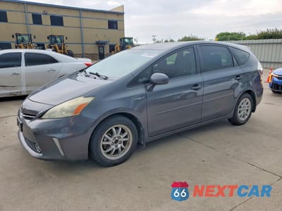2013 TOYOTA PRIUS V TWO JTDZN3EU5D3200057 - główne zdjęcie licytacji z USA - miniatura
