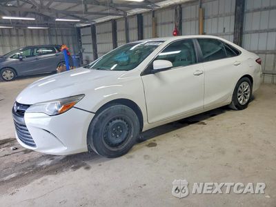 2017 TOYOTA CAMRY LE 4T1BF1FK3HU453731 - główne zdjęcie licytacji z USA - miniatura