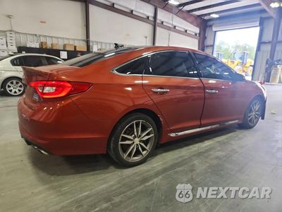 Trzecie zdjęcie samochodu z tyłu: 2015 HYUNDAI SONATA SPORT 2.0T VIN:5NPE34AB7FH061359 - miniatura