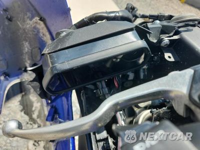 Zdjęcie 7 z 9 samochodu: 2023 YAMAHA YZFR1 VIN:JYARN66E9PA002926 - miniatura