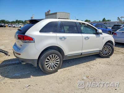 Trzecie zdjęcie samochodu z tyłu: 2011 LINCOLN MKX VIN:2LMDJ6JK2BBJ07263 - miniatura