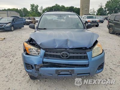 Piąte zdjęcie samochodu w środku: 2012 TOYOTA RAV4 BASE VIN:JTMBF4DV8C5051385 - miniatura