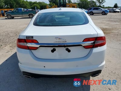 Zdjęcie 6 z 12 samochodu: 2014 JAGUAR XF VIN:SAJWJ0EF4E8U28135 - miniatura
