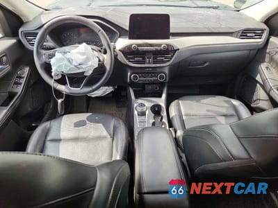 Zdjęcie 8 z 14 samochodu: 2022 FORD ESCAPE SEL VIN:1FMCU9H93NUA77305 - miniatura