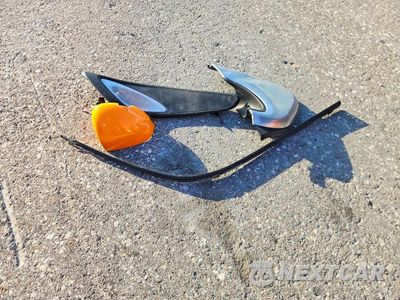 Zdjęcie 12 z 13 samochodu: 2023 MCLAREN AUTOMOTIVE GT VIN:SBM22GCA2PW002850 - miniatura