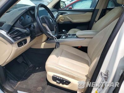 Zdjęcie 7 z 13 samochodu: 2016 BMW X5 XDR40E VIN:5UXKT0C58G0S77737 - miniatura