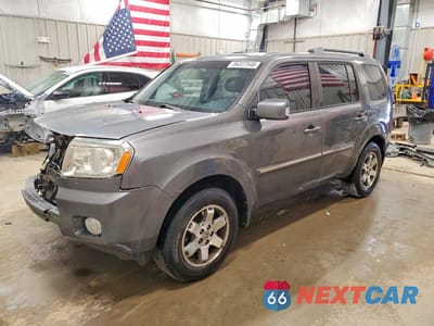 2011 HONDA PILOT TOURING 5FNYF4H9XBB075482 - główne zdjęcie licytacji z USA - miniatura