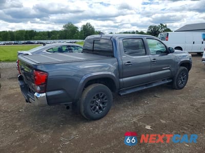 Trzecie zdjęcie samochodu z tyłu: 2021 TOYOTA TACOMA SR5 V6 VIN:3TMCZ5AN3MM411180 - miniatura
