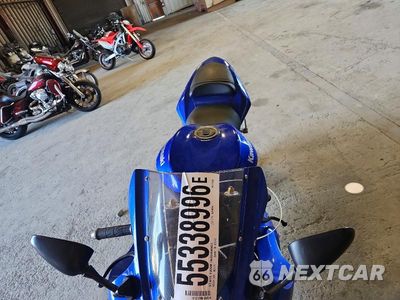 Piąte zdjęcie samochodu w środku: 2004 KAWASAKI NINJA ZX 10R VIN:JKAZXCC164A013564 - miniatura