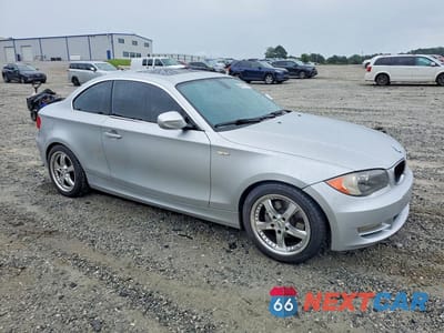 Czwarte zdjęcie samochodu z boku: 2010 BMW 128 I VIN:WBAUP9C57AVF49403 - miniatura