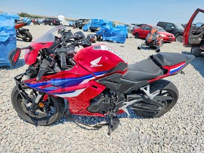Trzecie zdjęcie samochodu z tyłu: 2025 HONDA CBR500 RA VIN:MLHPC7052S5101652 - miniatura
