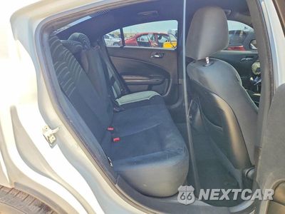 Zdjęcie 10 z 12 samochodu: 2011 DODGE CHARGER VIN:2B3CL3CG2BH525835 - miniatura