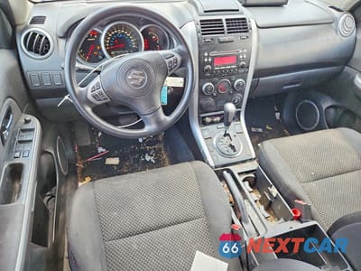Zdjęcie 8 z 12 samochodu: 2012 SUZUKI GRAND VITARA PREMIUM VIN:JS3TE0D26C4100628 - miniatura