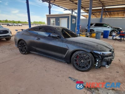 Czwarte zdjęcie samochodu z boku: 2024 BMW M4 COMPETITION VIN:WBS43AZ08RCN51573 - miniatura