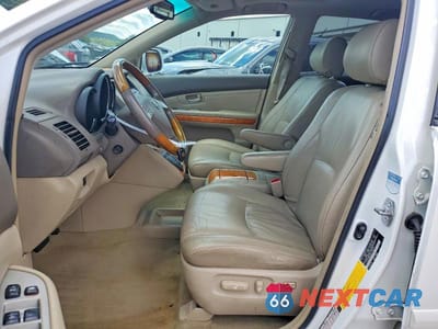 Zdjęcie 7 z 13 samochodu: 2008 LEXUS RX 350 VIN:2T2HK31U58C069778 - miniatura