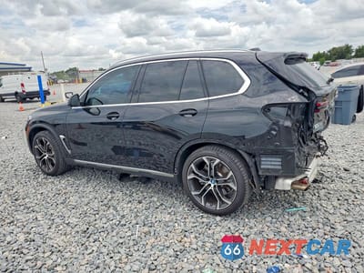 Drugie zdjęcie samochodu z przodu: 2025 BMW X5 XDRIVE50E VIN:5UX43EU06S9Y16742 - miniatura