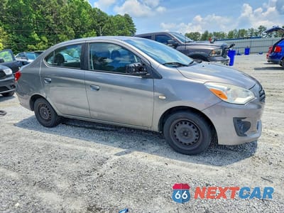 Czwarte zdjęcie samochodu z boku: 2017 MITSUBISHI MIRAGE G4 ES VIN:ML32F3FJ4HHF11254 - miniatura