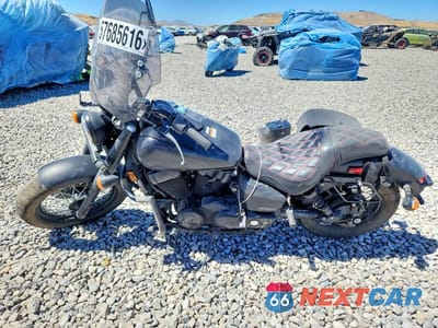 Trzecie zdjęcie samochodu z tyłu: 2022 HONDA VT750 C2B VIN:JH2RC5377NK200784 - miniatura