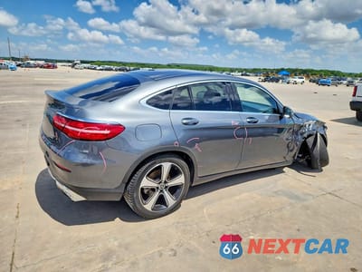 Trzecie zdjęcie samochodu z tyłu: 2018 MERCEDES-BENZ GLC COUPE 300 4MATIC VIN:WDC0J4KB2JF389672 - miniatura