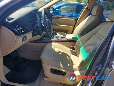 Zdjęcie 7 z 12 samochodu: 2011 BMW X5 VIN:5UXZW0C55BL368543 - miniatura