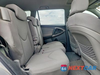 Zdjęcie 10 z 12 samochodu: 2006 TOYOTA RAV4 LIMITED VIN:JTMZK31V865004273 - miniatura