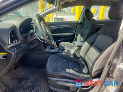 Zdjęcie 7 z 12 samochodu: 2018 HYUNDAI ELANTRA SE VIN:5NPD74LF8JH353658 - miniatura