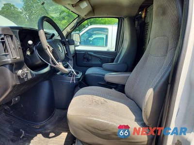 Zdjęcie 7 z 13 samochodu: 2013 CHEVROLET EXPRESS G1500 VIN:1GCSGAFX0D1129855 - miniatura