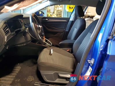 Zdjęcie 7 z 12 samochodu: 2024 VOLKSWAGEN JETTA S VIN:3VW5M7BU2RM088429 - miniatura