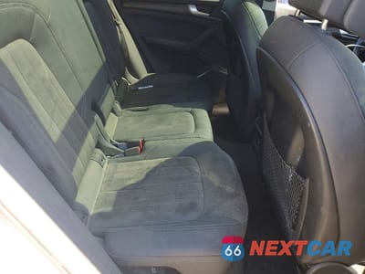 Zdjęcie 10 z 12 samochodu: 2023 AUDI Q5 PREMIUM 40 VIN:WA1ABAFY1P2143159 - miniatura