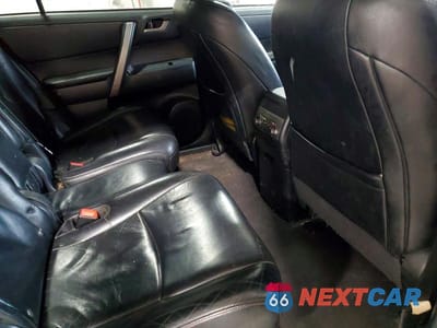 Zdjęcie 11 z 13 samochodu: 2012 TOYOTA HIGHLANDER SE VIN:5TDBK3EH7CS135206 - miniatura