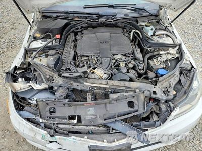 Zdjęcie 11 z 13 samochodu: 2014 MERCEDES-BENZ C 300 4MATIC VIN:WDDGF8AB0EG248619 - miniatura