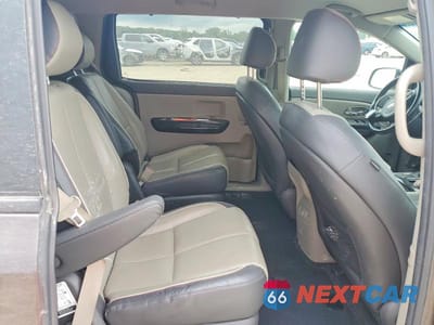 Zdjęcie 10 z 12 samochodu: 2016 KIA SEDONA SX VIN:KNDMC5C10G6125551 - miniatura