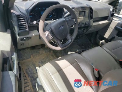 Zdjęcie 8 z 12 samochodu: 2016 FORD F150 VIN:1FTMF1C81GKD86126 - miniatura